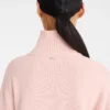 Ballerina – Strickpullover mit hohem Kragen
