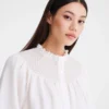 Ecru – Bluse mit gesmoktem Schleier