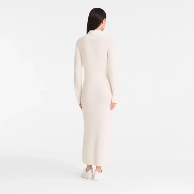 Elfenbein – Langes Strickkleid