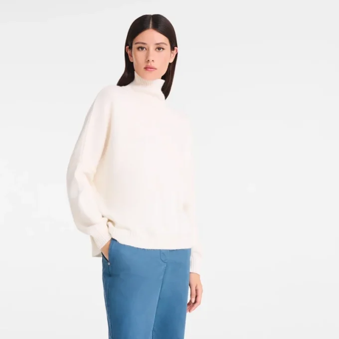 Elfenbein – Strickpullover mit hohem Kragen