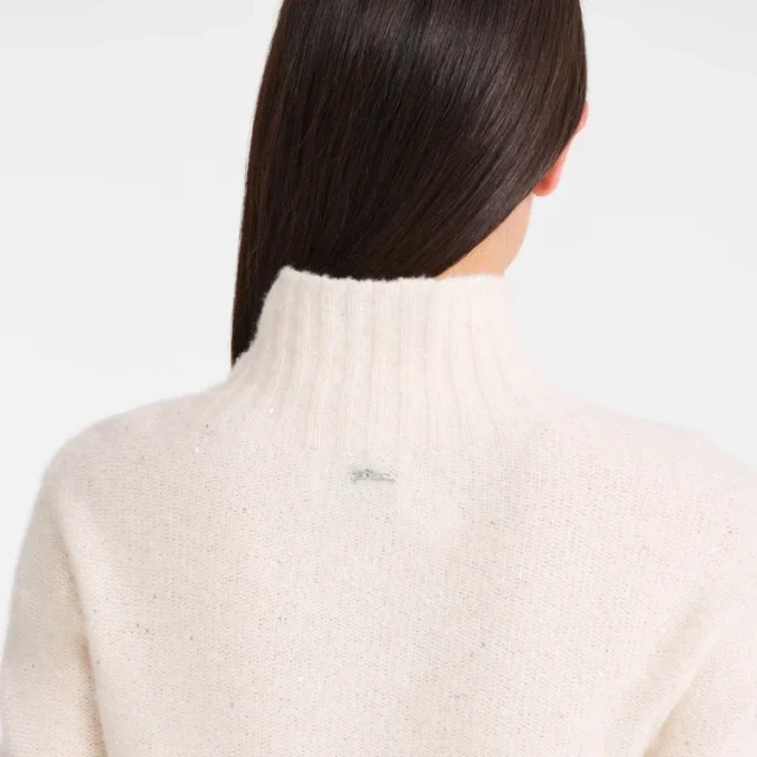 Elfenbein – Strickpullover mit hohem Kragen