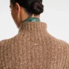 Schokoladenbraun – Strickpullover mit hohem Kragen
