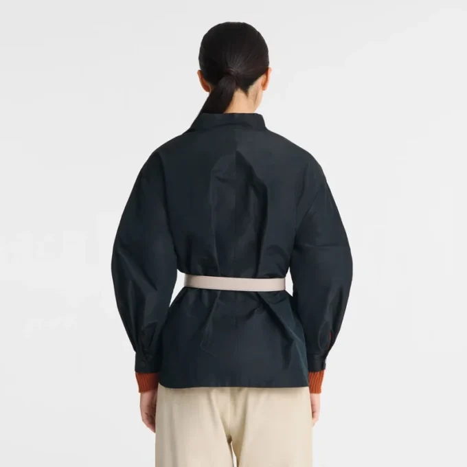 Schwarz – Kimonojacke aus technischem Taft